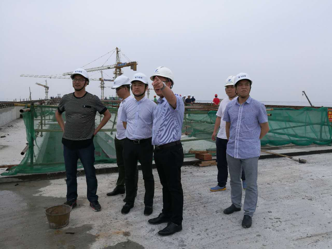 QQ图片20170609154533.png QQ图片20170609154533.png